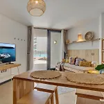 Casa Del Mar Beachfront With Pool & Ocean Views Apartment *