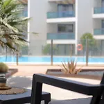 Apartment Casa Del Mar Beachfront With Pool & Ocean Views *