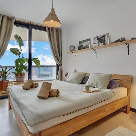 Casa Del Mar Beachfront With Pool & Ocean Views