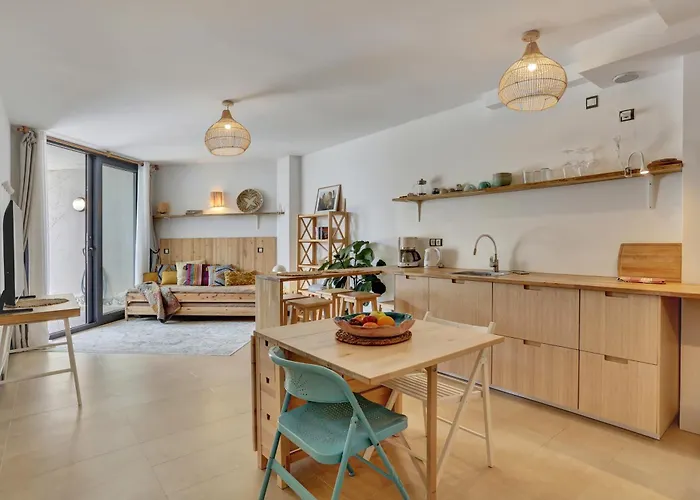 Casa Del Mar Beachfront With Pool & Ocean Views *