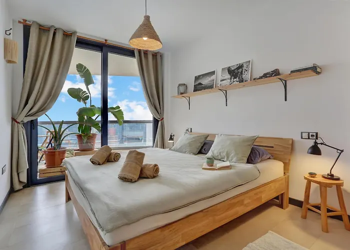 Casa Del Mar Beachfront With Pool & Ocean Views