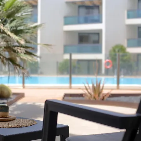 Apartment Casa Del Mar Beachfront With Pool & Ocean Views *